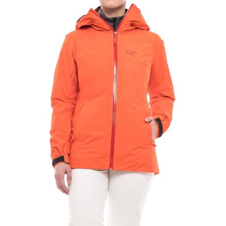 Arc’teryx Nadina Gore Thermium Jacket 始祖鸟 女款轻质保暖滑雪夹克