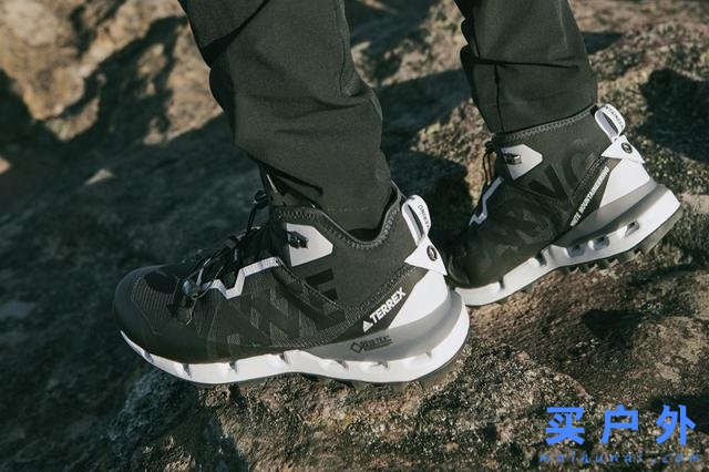 adidas Terrex 2018秋冬联名系列发布，延续登山户外风格