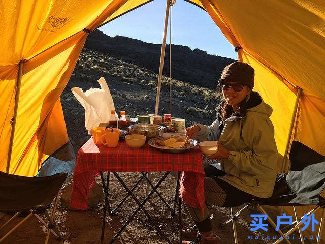 登上坦桑尼亚非洲第一高峰乞力马扎罗山之梦