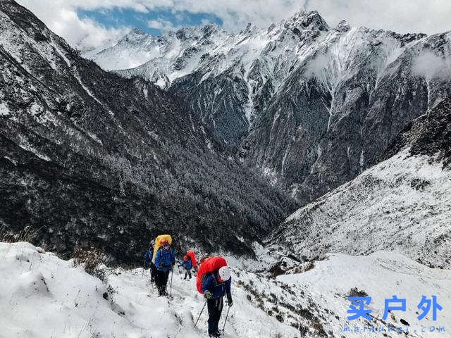 攀登欧洲最高峰厄尔布鲁士峰Mt.Elbrus，登顶归来