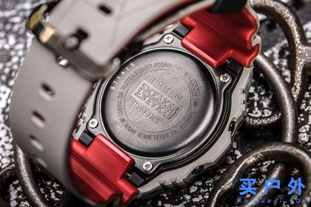 卡西欧G-SHOCK推出三方联名款红背蜘蛛手表