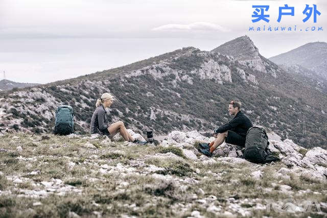 选择登山背包越轻越好？四个点，挑个好背包陪你一起户外