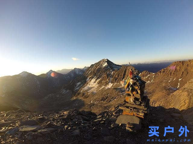 四川，独闯四姑娘山二峰5276m全纪录