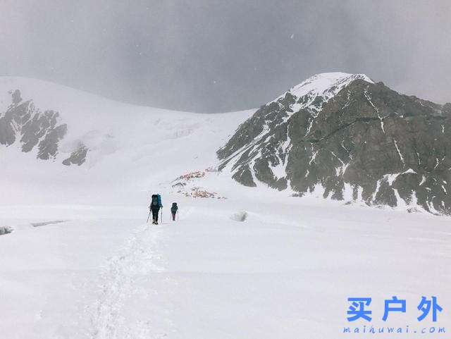 探索神秘的列宁峰，七千米海拔山峰初体验