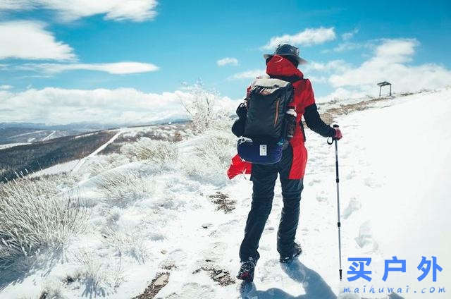 西班牙朝圣之路，走过风雪冰雨的蜜月旅行