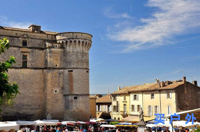 法国自助旅行，普罗旺斯美村天空之城Gordes