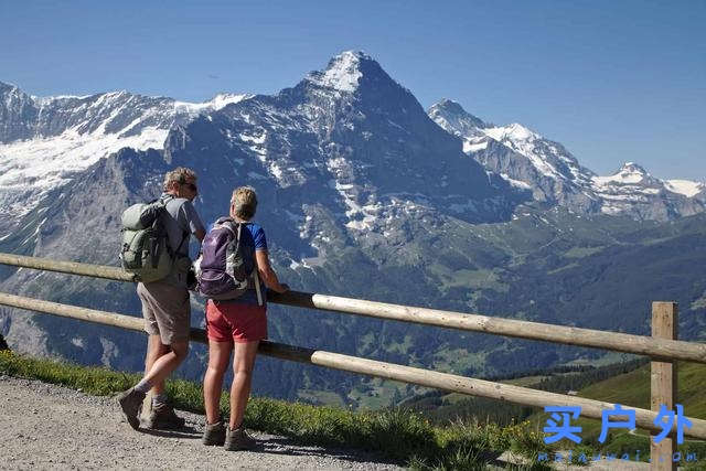 瑞士旅行看风景，不妨参考这七天六夜三大徒步路线