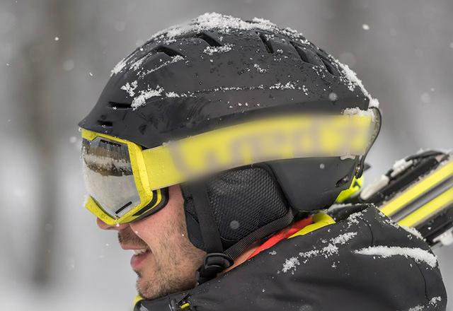 滑雪的时候，十个不戴滑雪安全帽的最烂理由