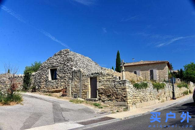 法国自助旅行，普罗旺斯美村天空之城Gordes