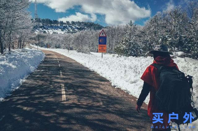 西班牙朝圣之路，走过风雪冰雨的蜜月旅行