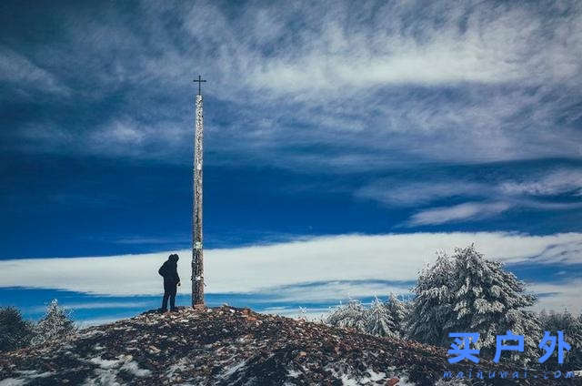 西班牙朝圣之路，走过风雪冰雨的蜜月旅行