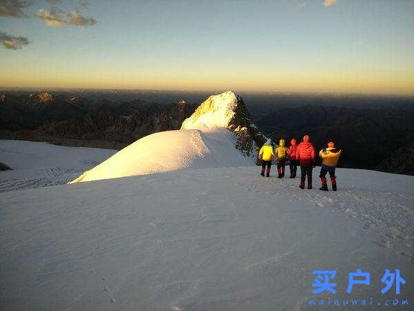 四川甘孜雀儿山攀登游记,一座不可错过的雪山