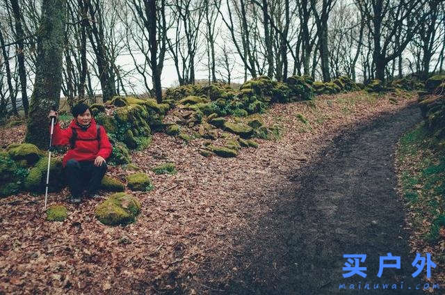 西班牙朝圣之路，走过风雪冰雨的蜜月旅行