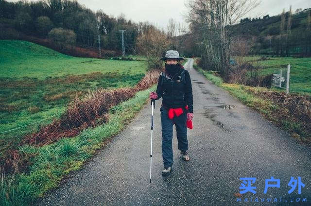 西班牙朝圣之路，走过风雪冰雨的蜜月旅行