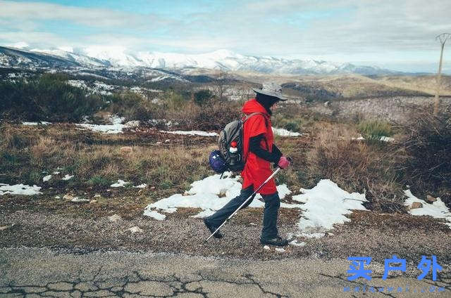 西班牙朝圣之路，走过风雪冰雨的蜜月旅行