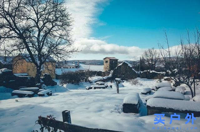 西班牙朝圣之路，走过风雪冰雨的蜜月旅行