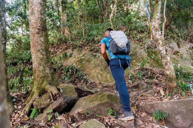 北面The North Face防水徒步登山鞋实测，一款多功能户外鞋