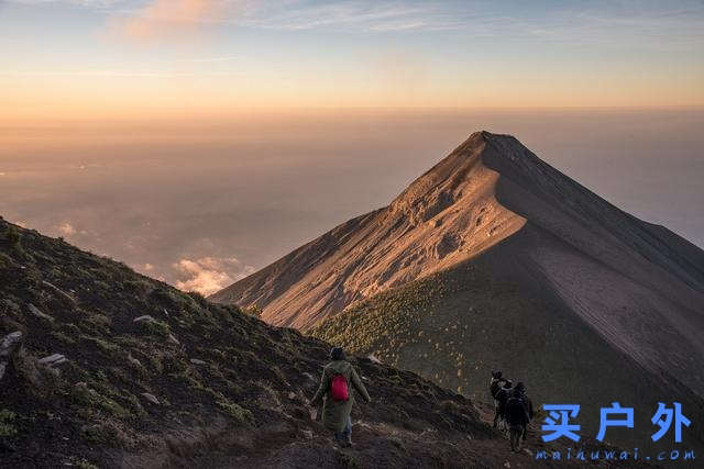 背着塔通卡TATONKA Yukon登山背包，出发去中美洲的火山徒步旅行