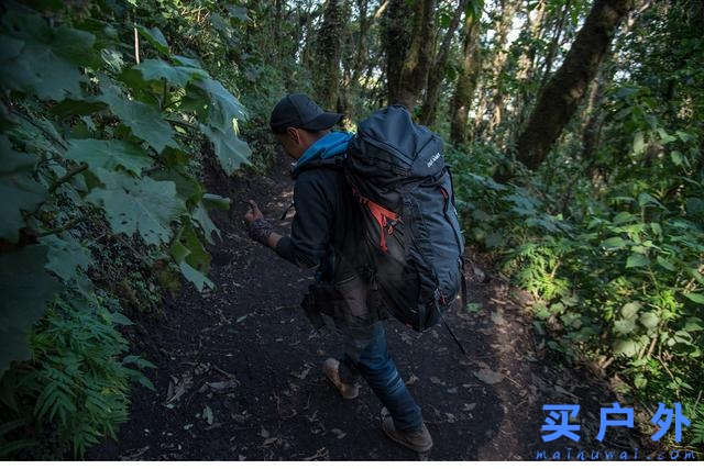 背着塔通卡TATONKA Yukon登山背包，出发去中美洲的火山徒步旅行