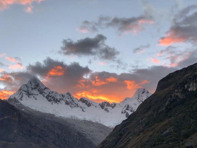 秘鲁安第斯山区徒步天堂圣克鲁兹，4天3夜徒步48公里的故事