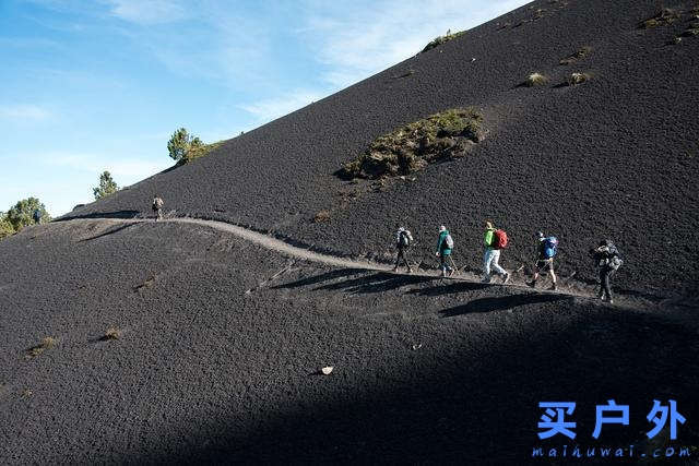 背着塔通卡TATONKA Yukon登山背包，出发去中美洲的火山徒步旅行