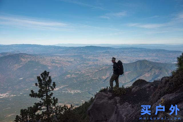 背着塔通卡TATONKA Yukon登山背包，出发去中美洲的火山徒步旅行