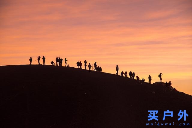 背着塔通卡TATONKA Yukon登山背包，出发去中美洲的火山徒步旅行