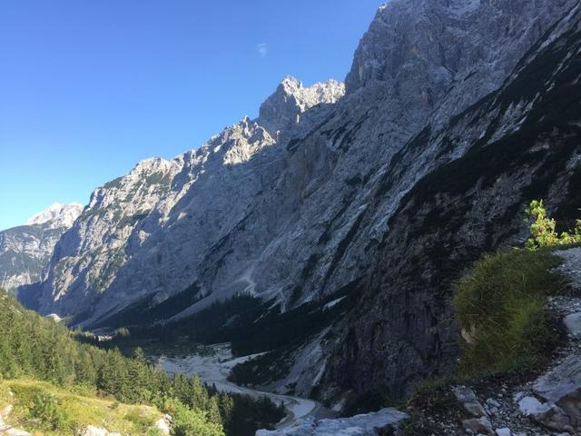 慕尼黑不只有啤酒节，德国最高峰楚格峰自助徒步旅行游记