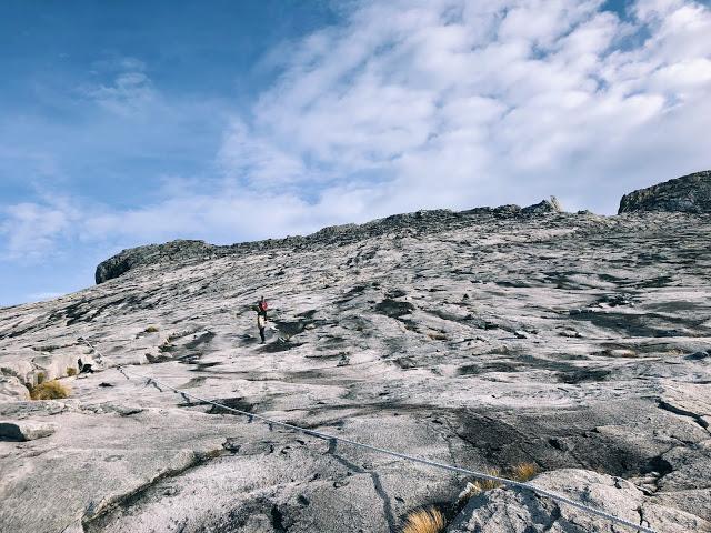 马来西亚沙巴神山攻略，挑战京那巴鲁山(Mt Kinabalu)