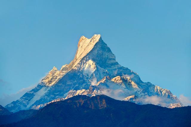 拥抱喜马拉雅，尼泊尔登山徒步全攻略
