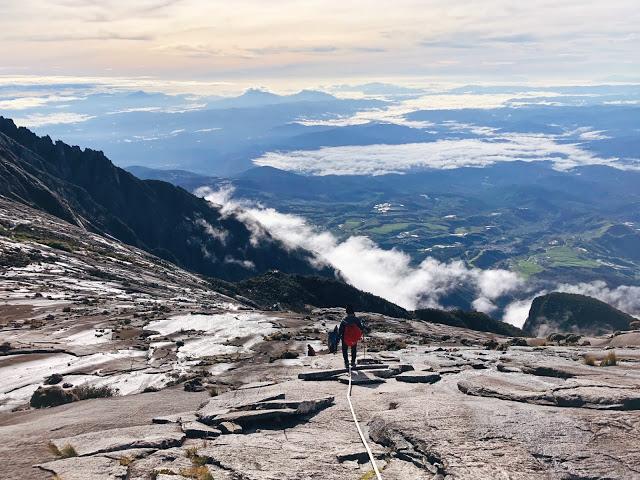 马来西亚沙巴神山攻略，挑战京那巴鲁山(Mt Kinabalu)