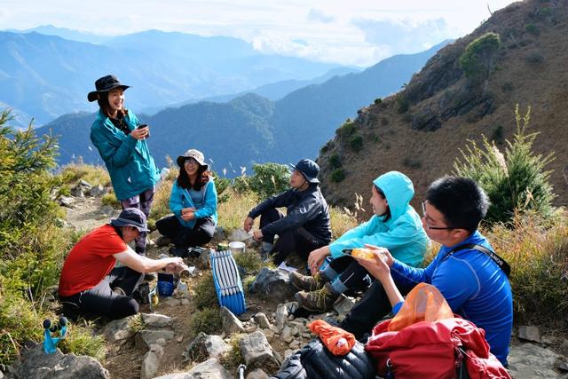 登山时吃什么？爬山食物准备，野营/高山露营菜单分享