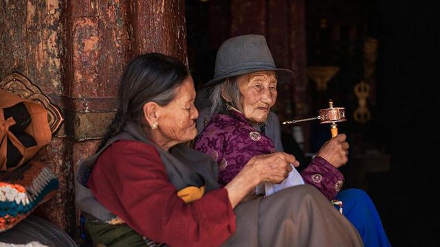 西藏旅游,你需要了解的风俗禁忌和注意事项