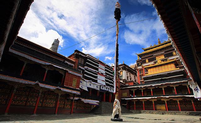 西藏自由行攻略，去日喀则旅游扎寺伦布寺参观游览指南