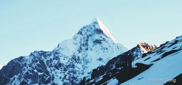 我的第一座五千雪山米,攀登四姑娘山大峰