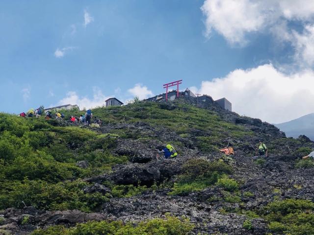 日本自由行,富士山登山攻略吉田路线两天一夜详细游记