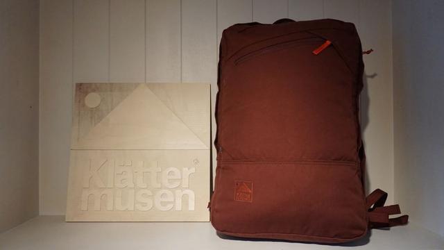 这款来自瑞典的户外品牌Klättermusen（攀山鼠）背包更适合日常
