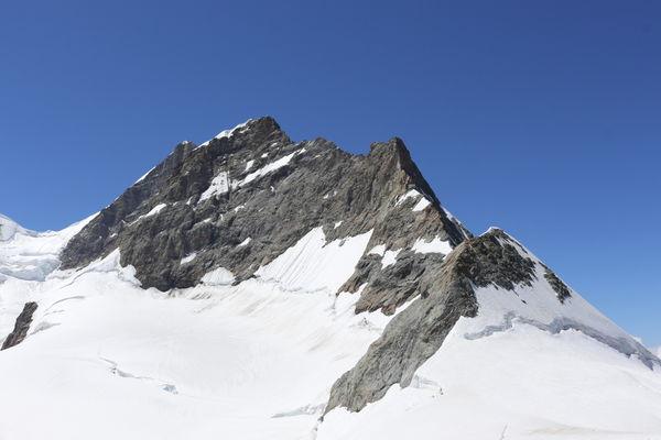 我的欧洲行之少女峰Jungfrau,坐火车游瑞士登少女峰