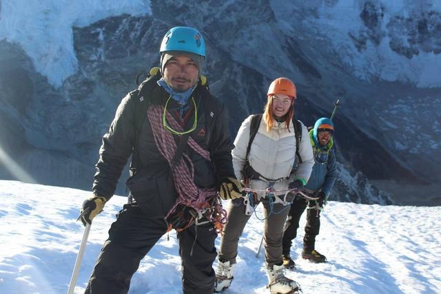 珠峰登山季登顶再传死讯,一周遇难增至10人