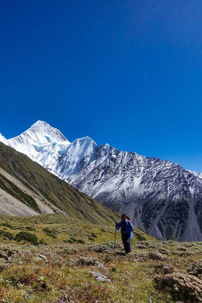 四川登山初体验,登上海拔5588米贡嘎雪山那玛峰