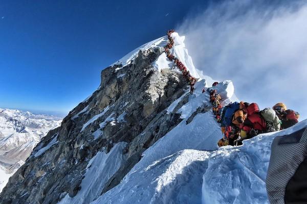 登珠峰遭遇“交通拥堵”,都怪这4个原因