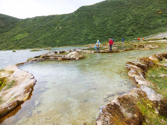 贡嘎穿越自助游攻略,贡嘎山下走一回