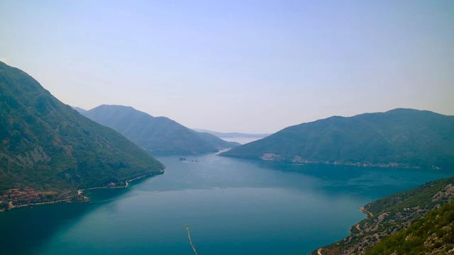 黑山共和国,一个对中国免签的欧洲国家,地方虽小风景却甚好