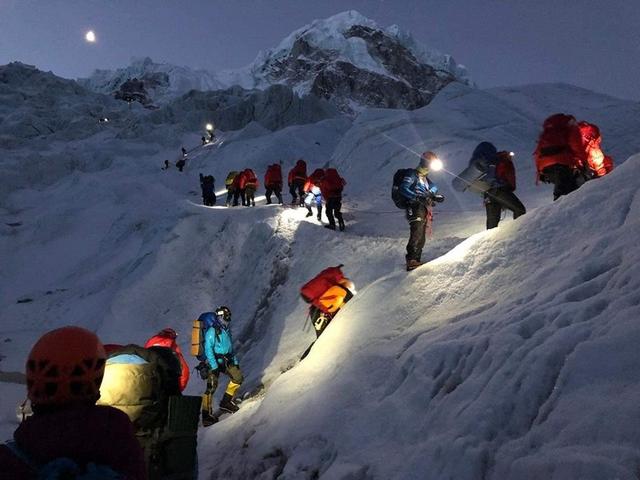 珠峰登山季,已有11个人在喜马拉雅山脉六座不同的8000高峰上遇难