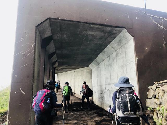 日本自由行,富士山登山攻略吉田路线两天一夜详细游记