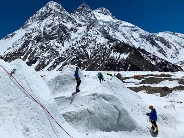 大批新手登山者涌入乔戈里峰(K2),珠峰悲剧是否会重现