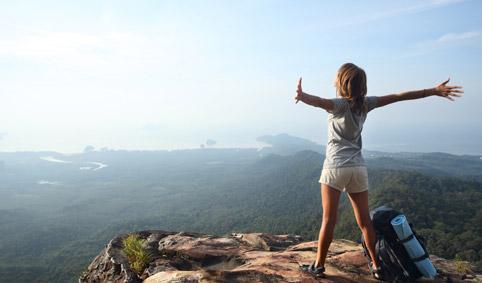 如何挑选登山背包?登山背包和旅行背包的区别?