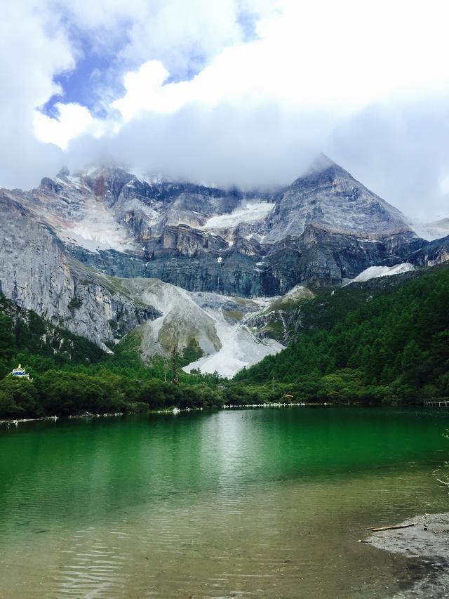 背包客的流浪记,走一趟四川去稻城亚丁