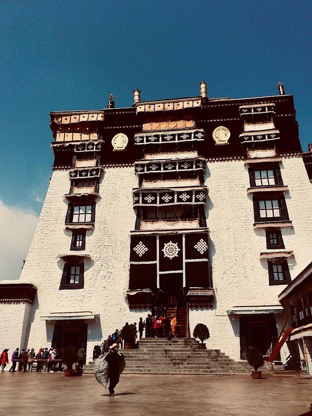无论如何一定要去一次西藏,去西藏旅行的游记