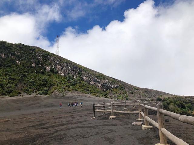 哥斯达黎加游记攻略,最高的活火山伊拉苏火山徒步半日游